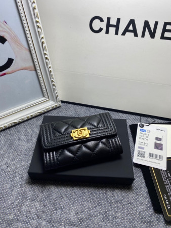 Ch*el flap wallet 12-7cm