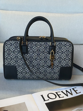 L0ew* amazona 28x18x11cm