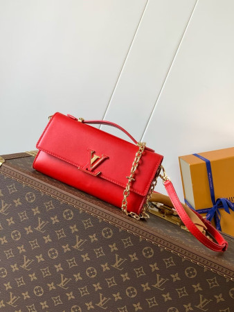 LV Wallet On Chain Capucines M12405 23x12x4cm