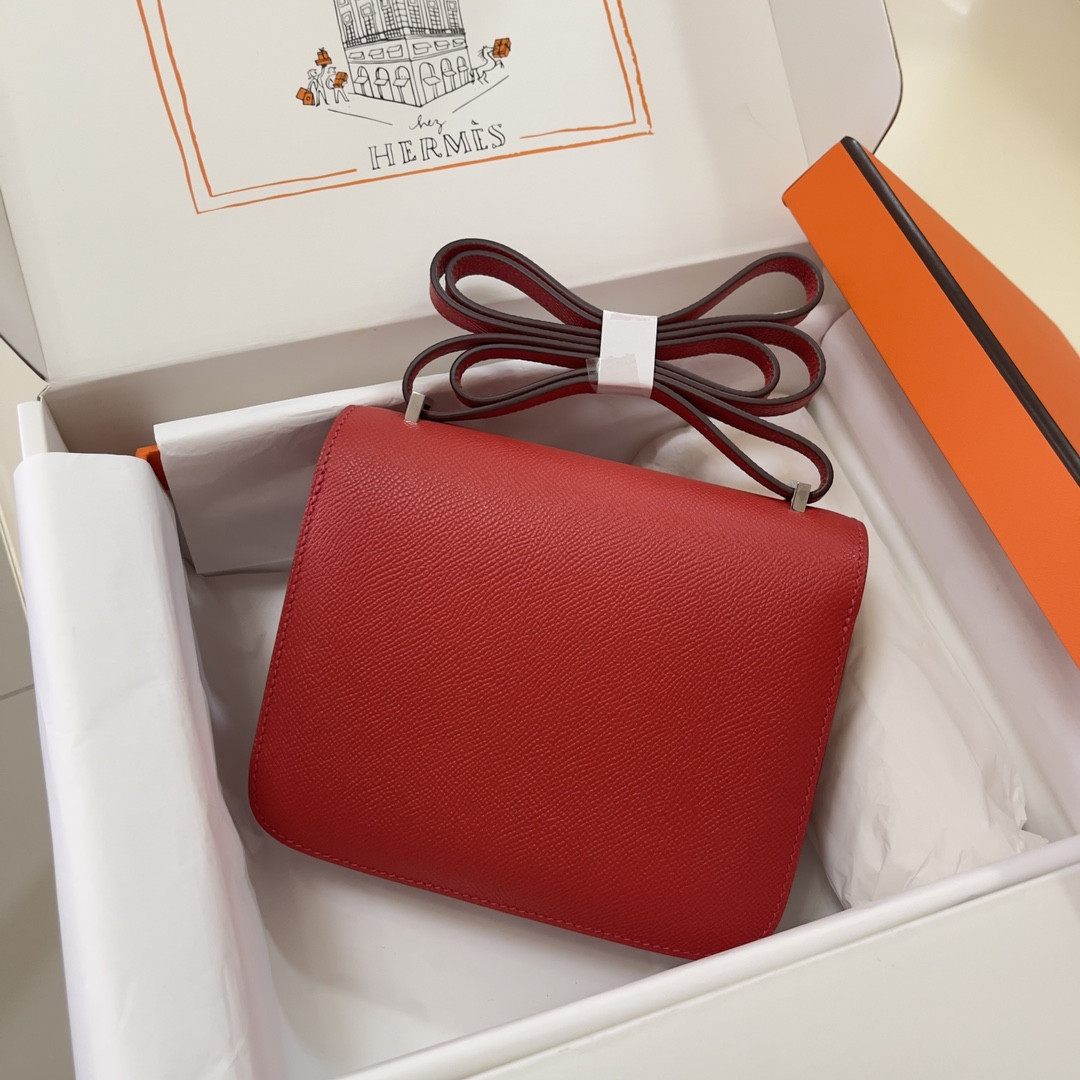 Hermès Constance 19 Epsom Silver Hardware 7.25" x 6.25" x 2.25"