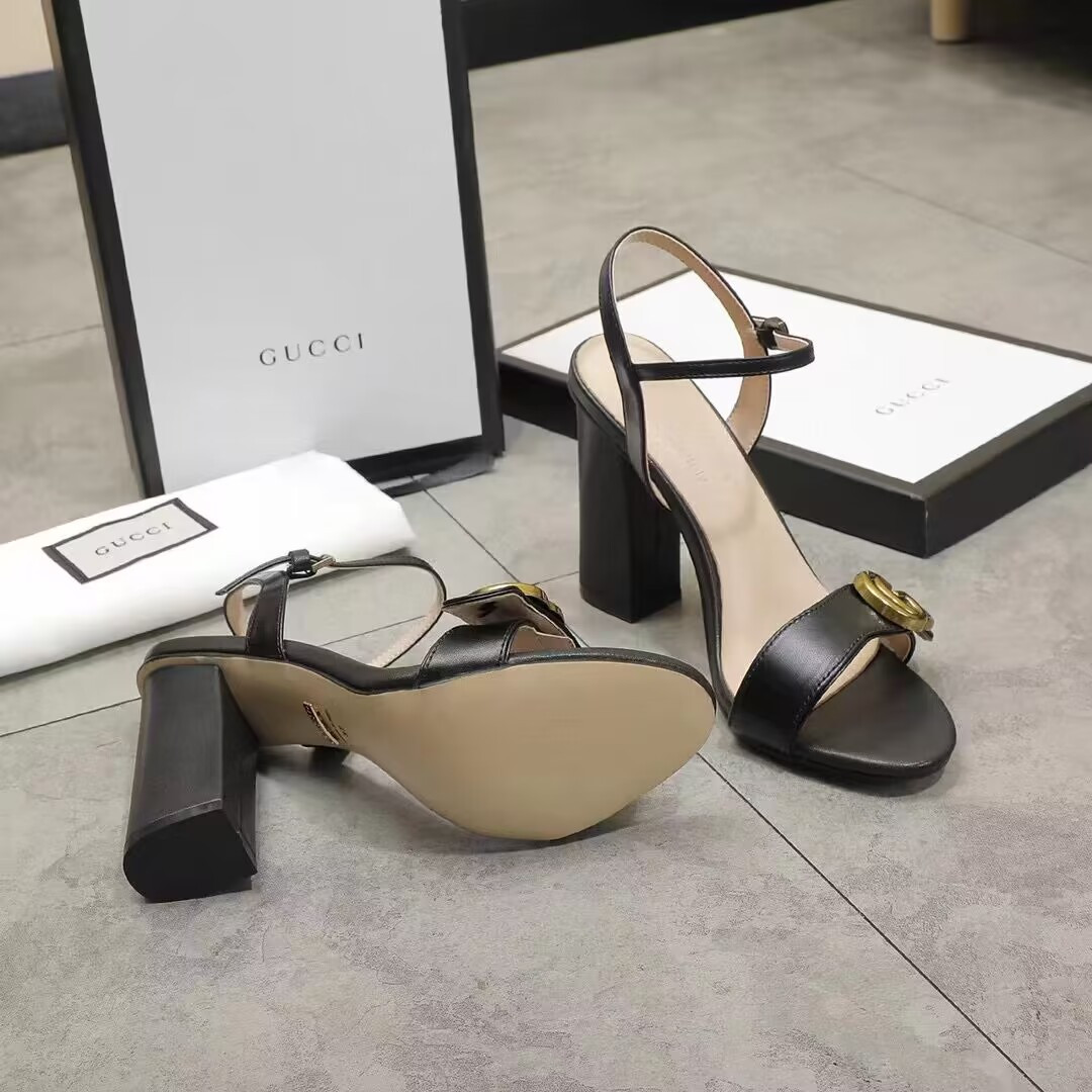 ua G*u*i horsebit heeled sandal