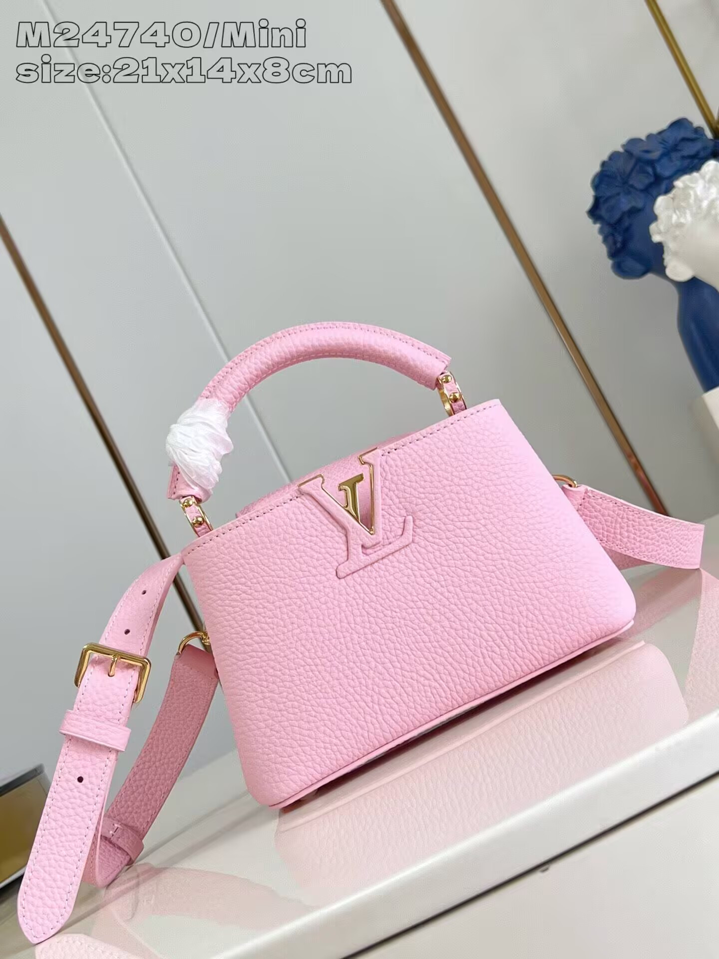 LV Capucines BB M24740 21x14x8cm