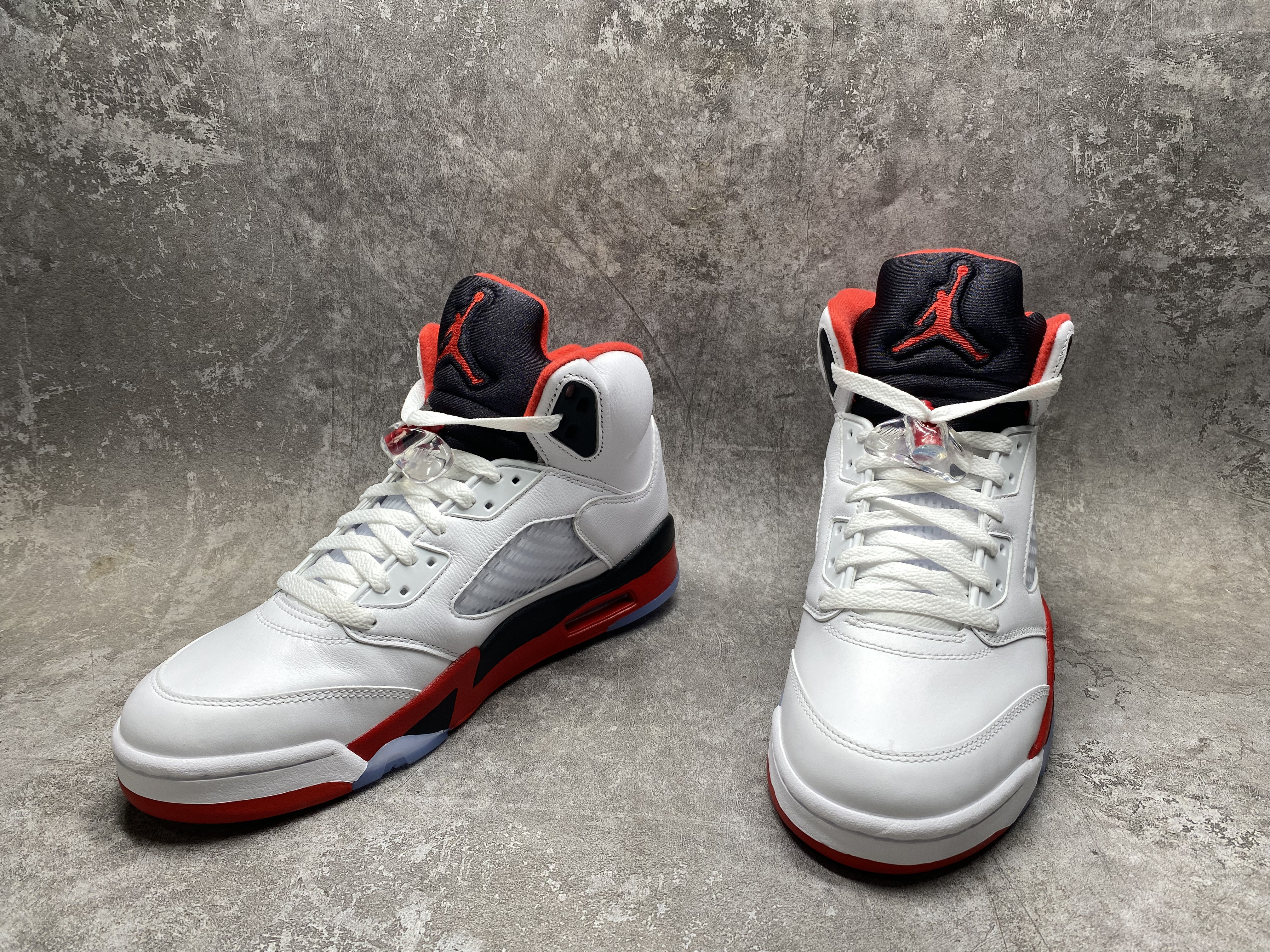 UA Jordan 5 Retro