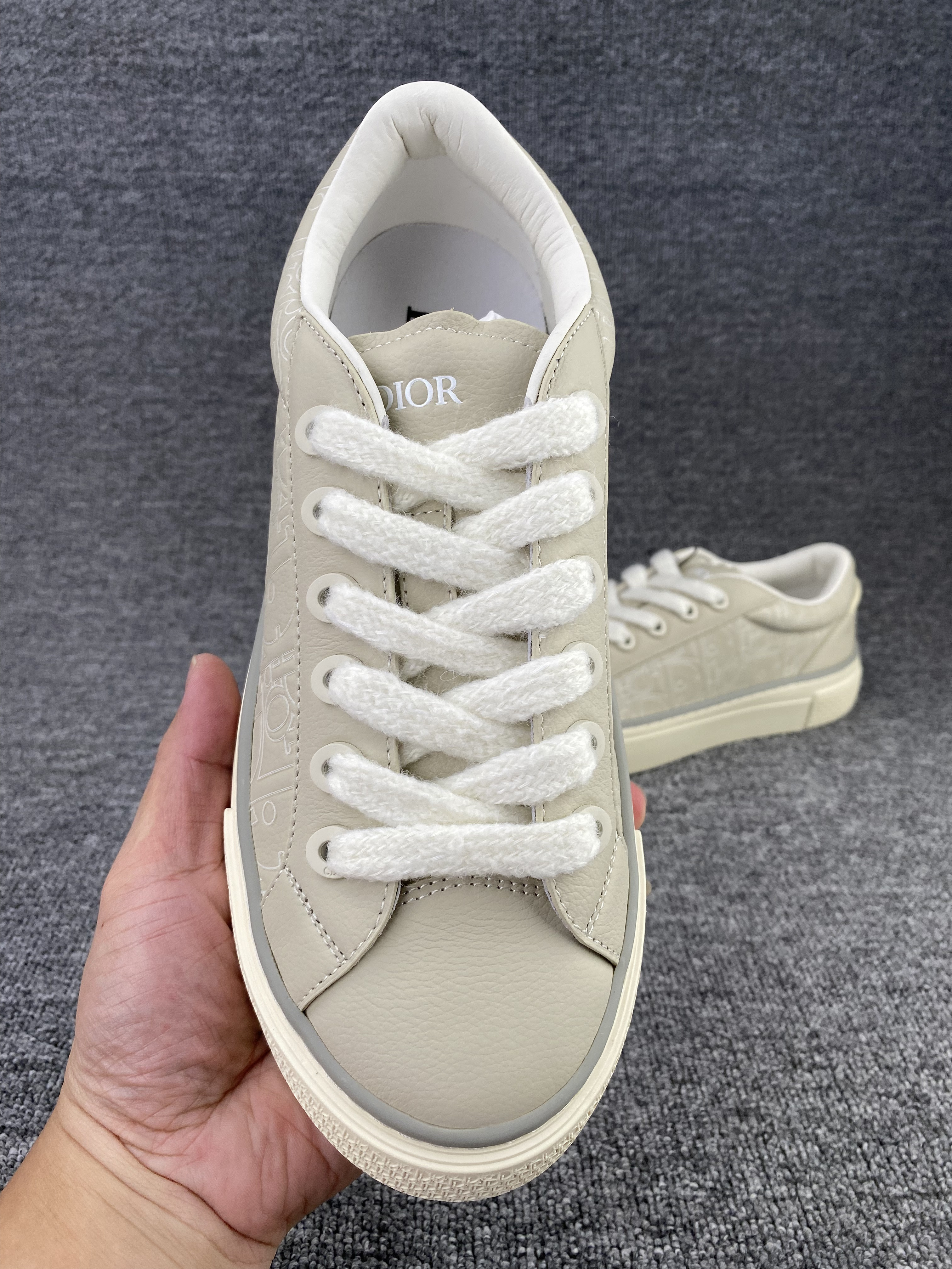 ua D*or b33 sneaker
