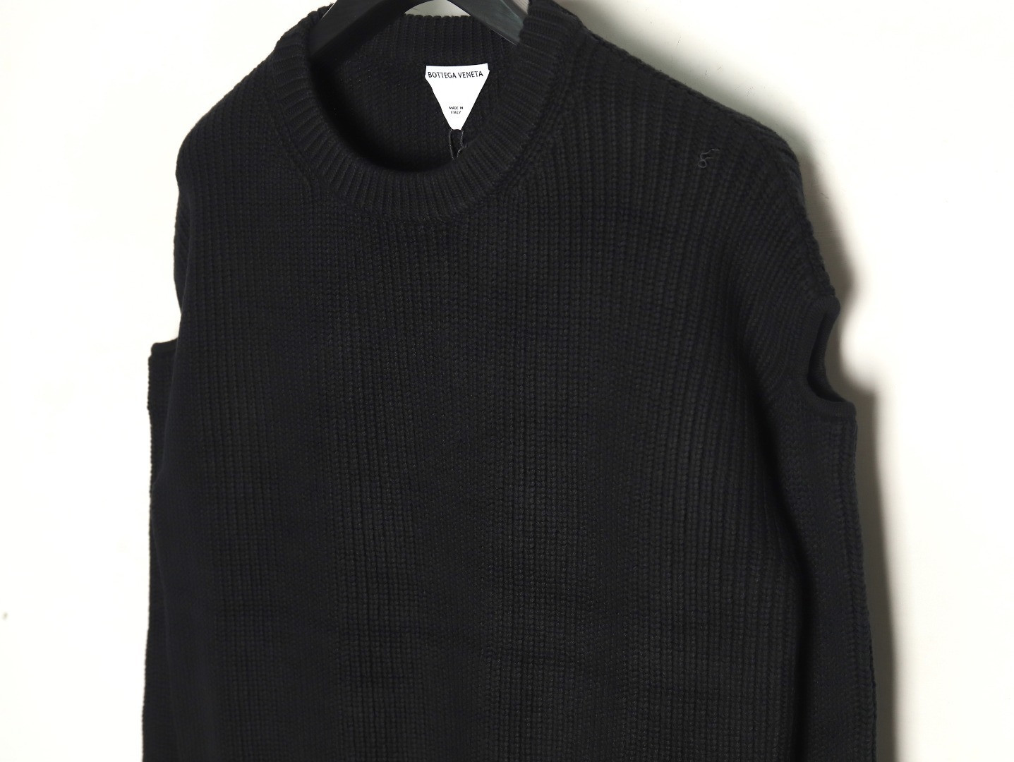 bo*te*ga Ve*ne*ta bv 23fw sweaters