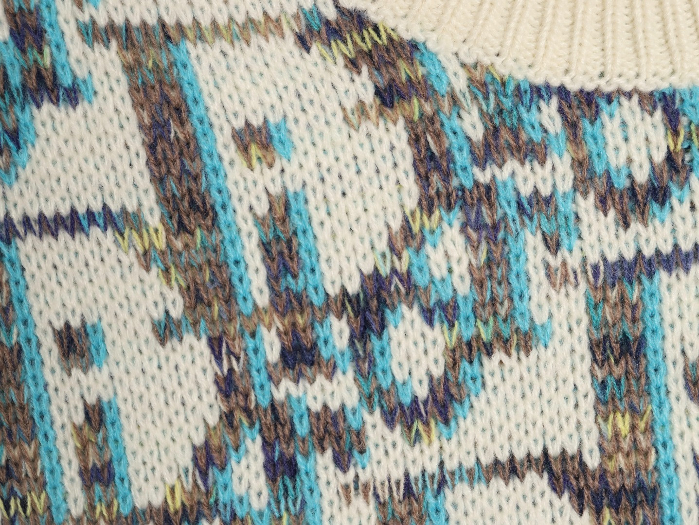 D*or 25ss sweaters