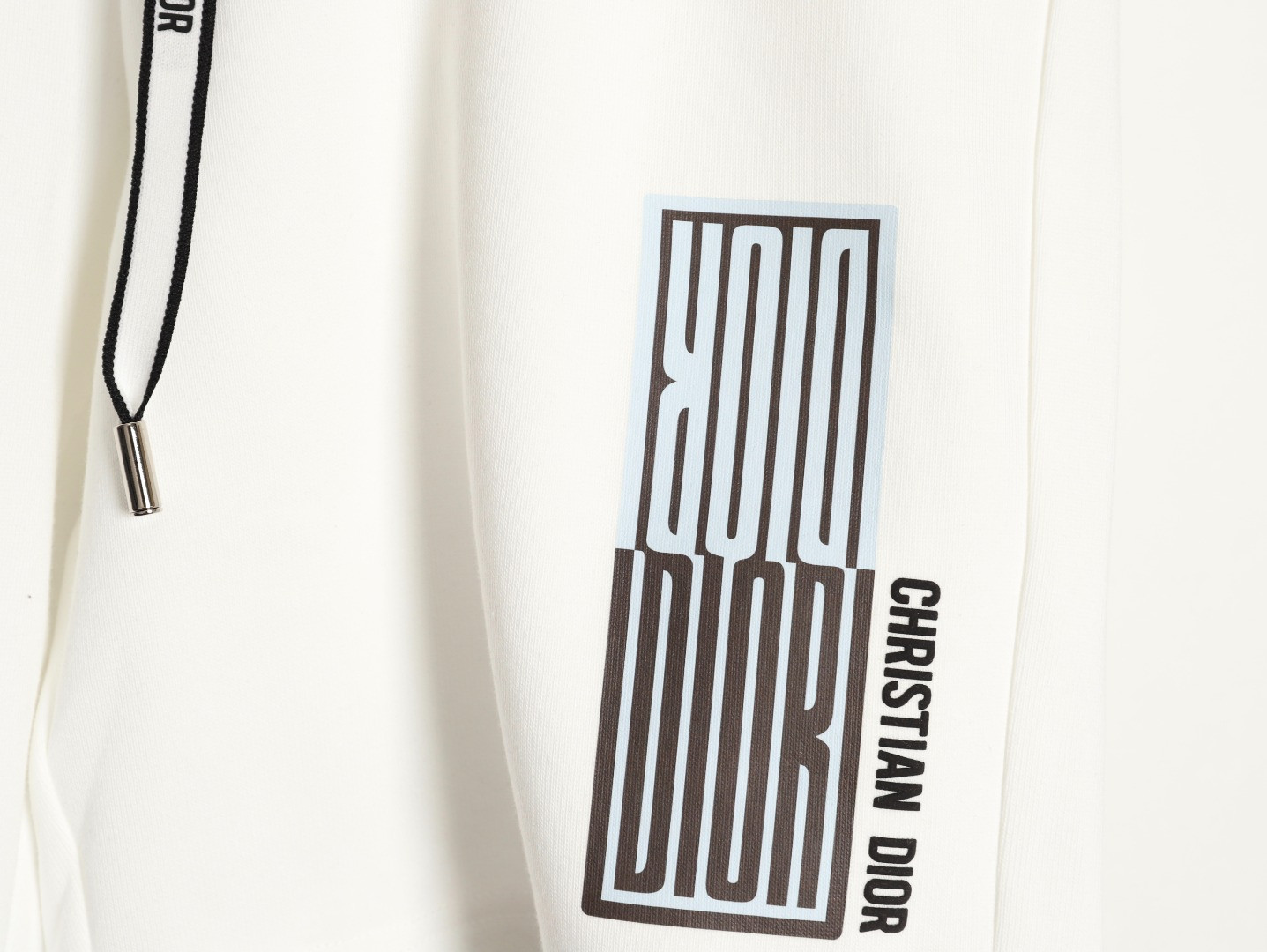 D*or 25ss shorts