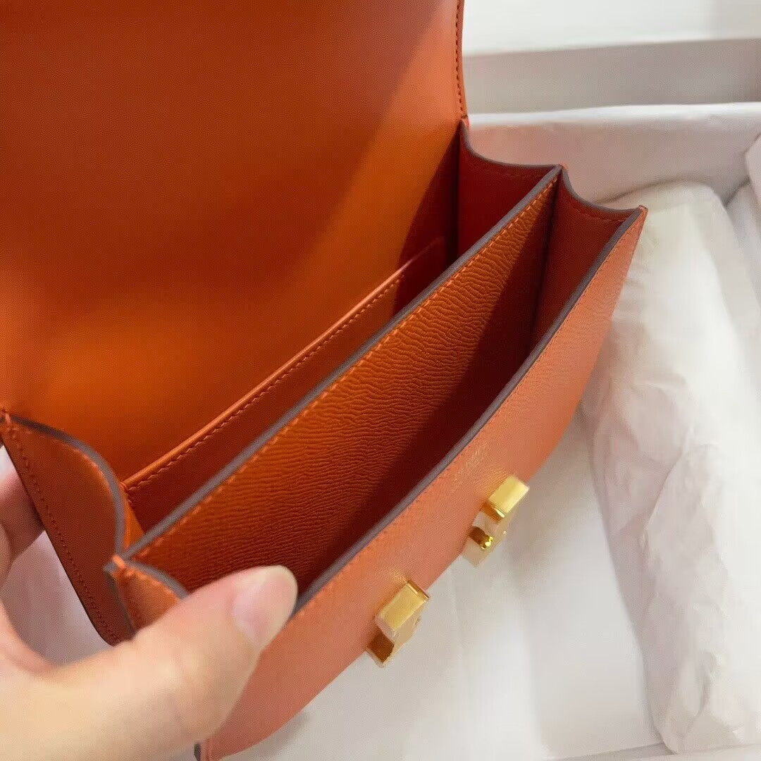 Hermès Constance 19 Epsom Gold Hardware 7.25" x 6.25" x 2.25"