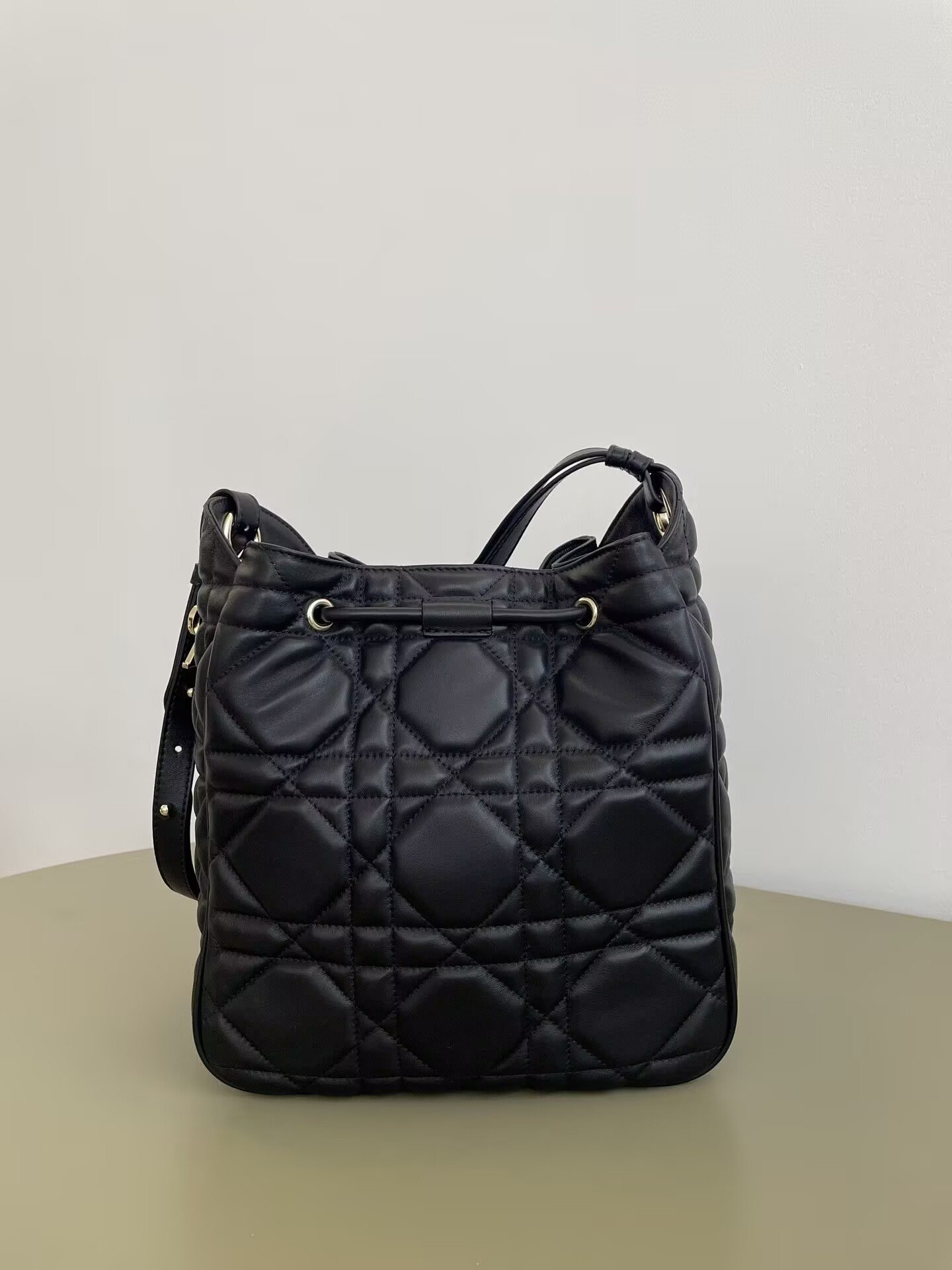 D*or medium d-motion bag black macrocannage lambski 23x13x24cm