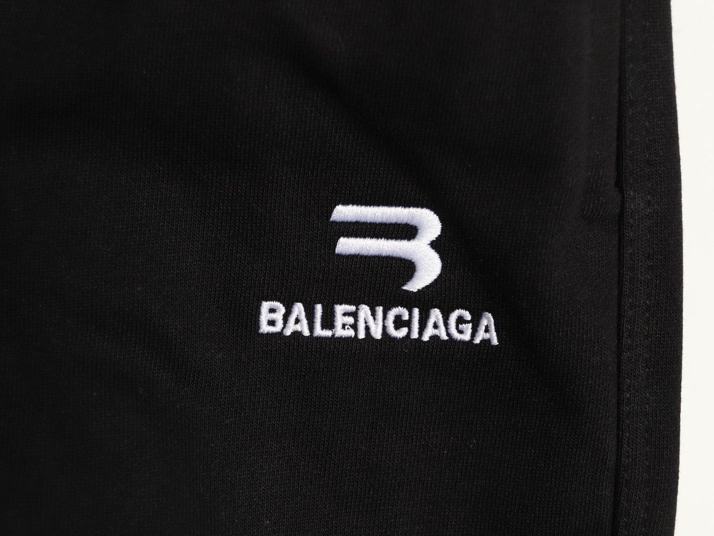 Ba*len*cia*ga pants