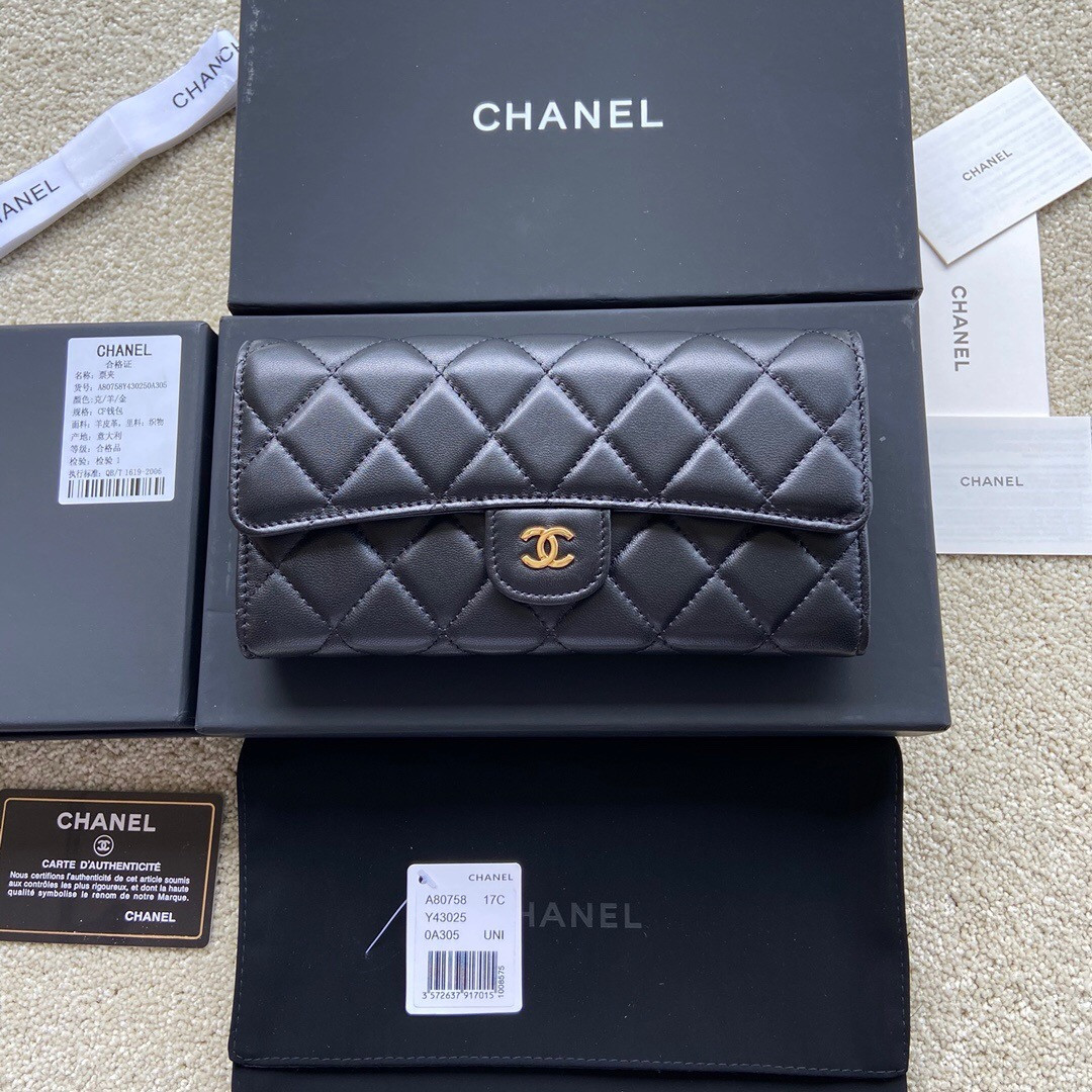 Ch*el flap wallet black 19.5 x10 cm