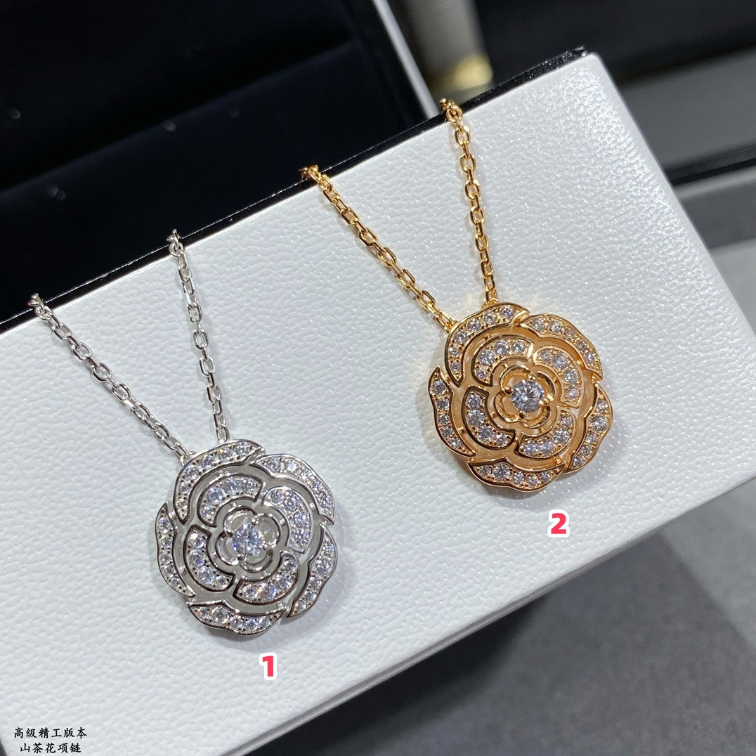 Ch*el camellia necklace