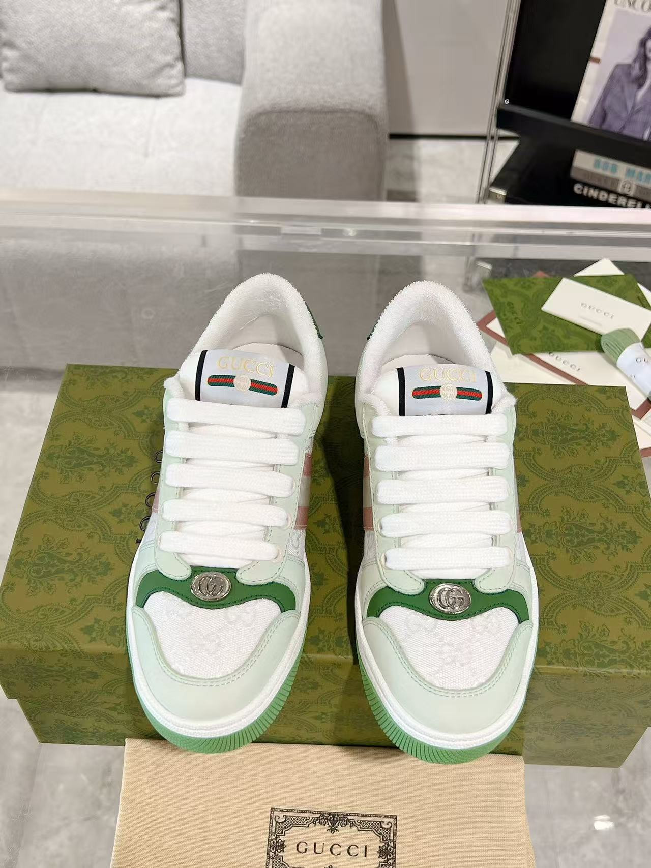 ua G*u*i sneakers