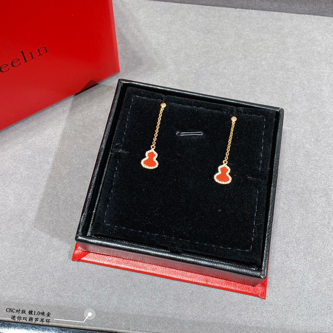 Qeelin Mini Gourd Earrings