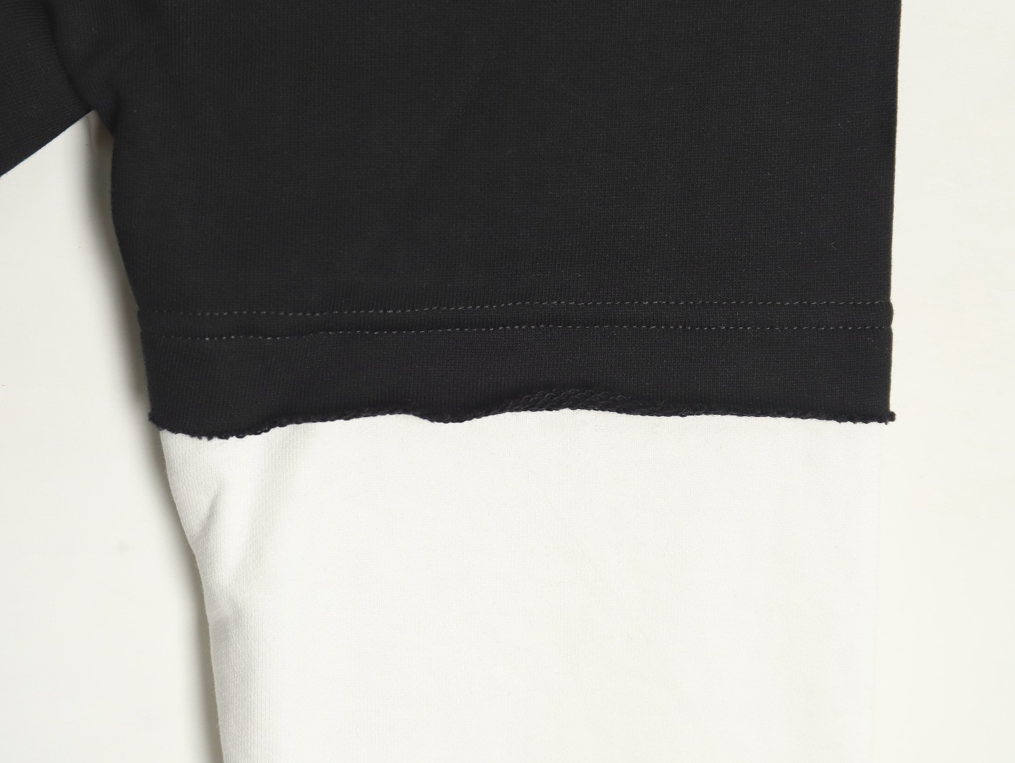 G*u*i 24fw hoodies