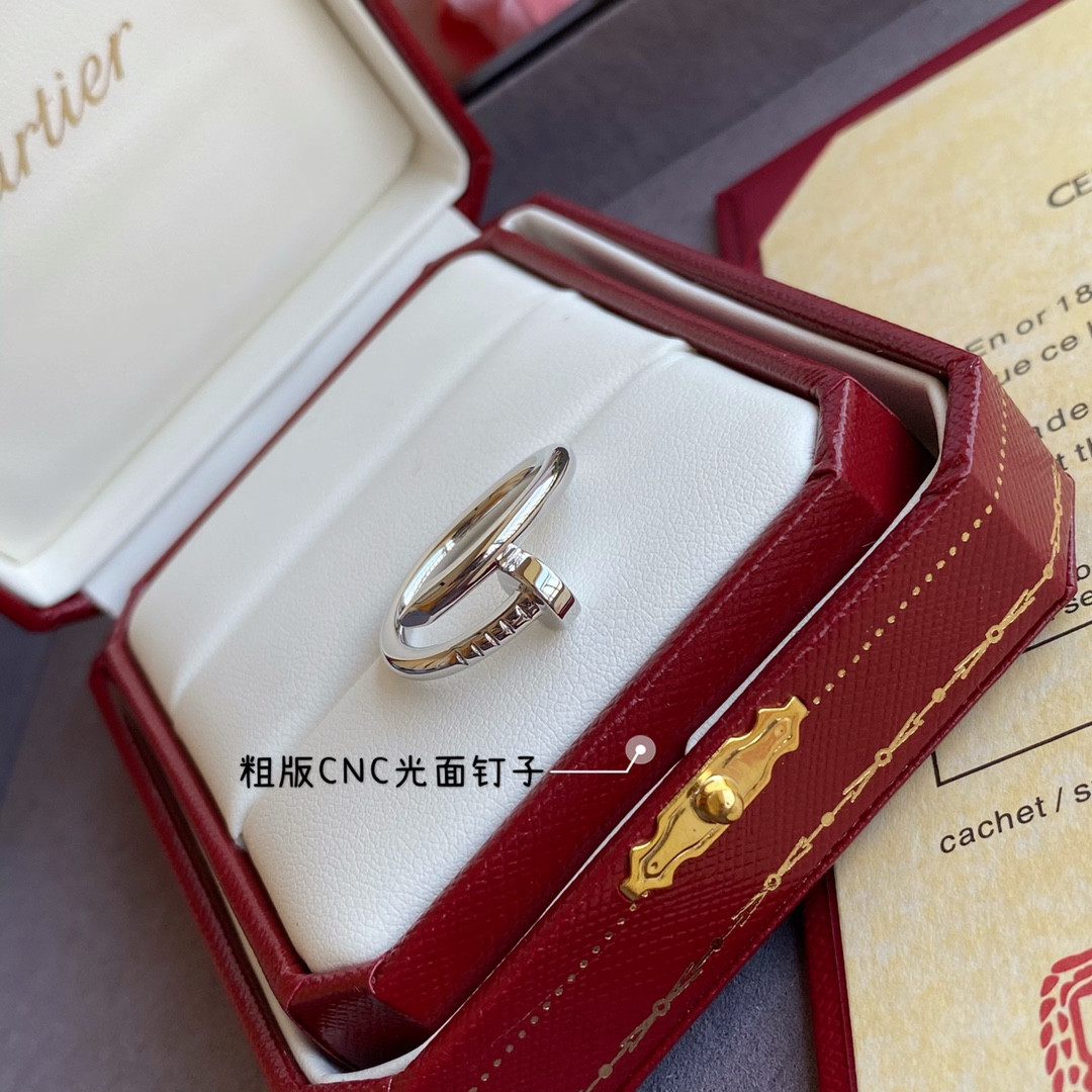 Ca*t*er thick version smooth nail ring