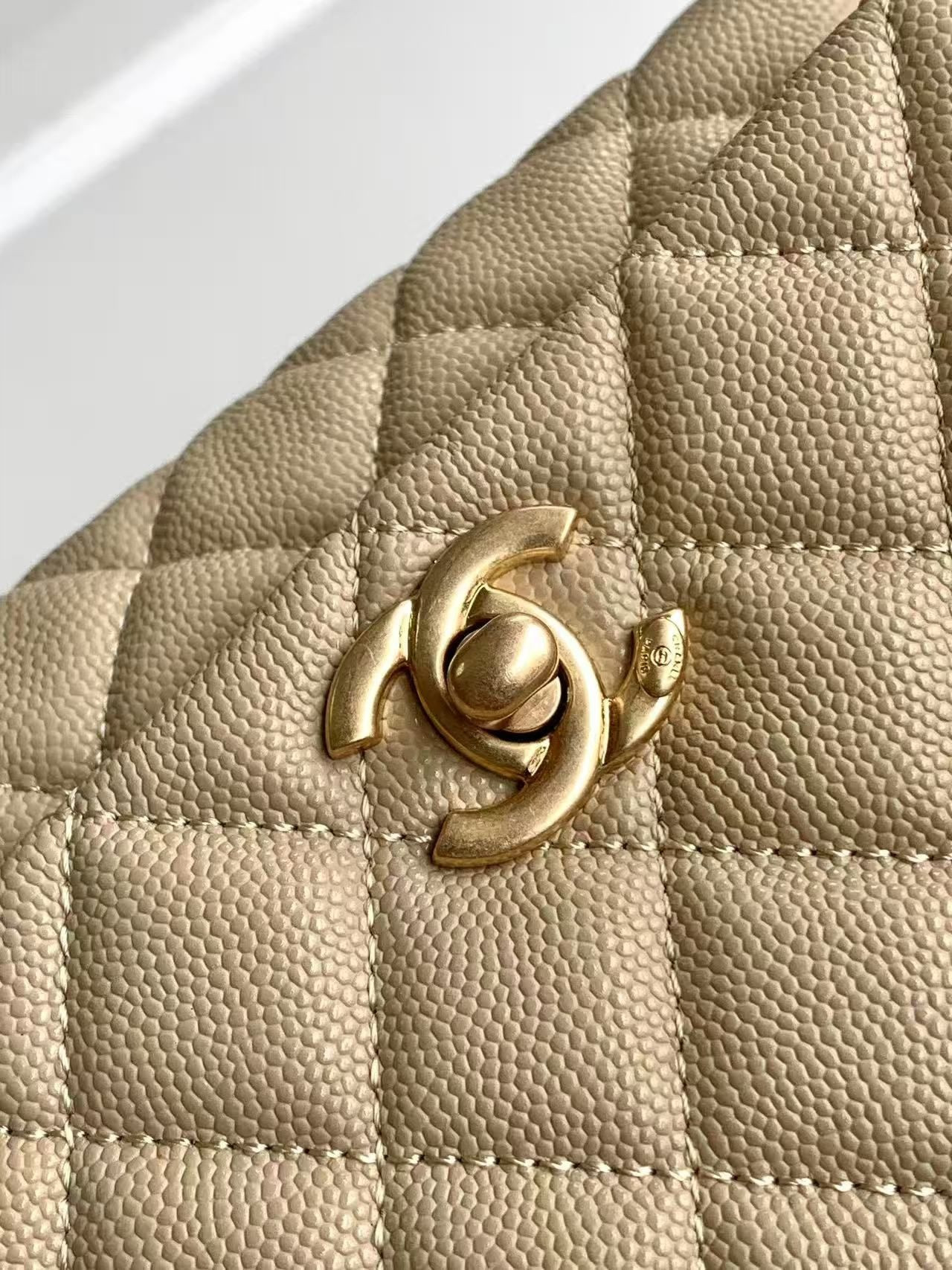 Ch*el mini coco handle 13x19x9cm