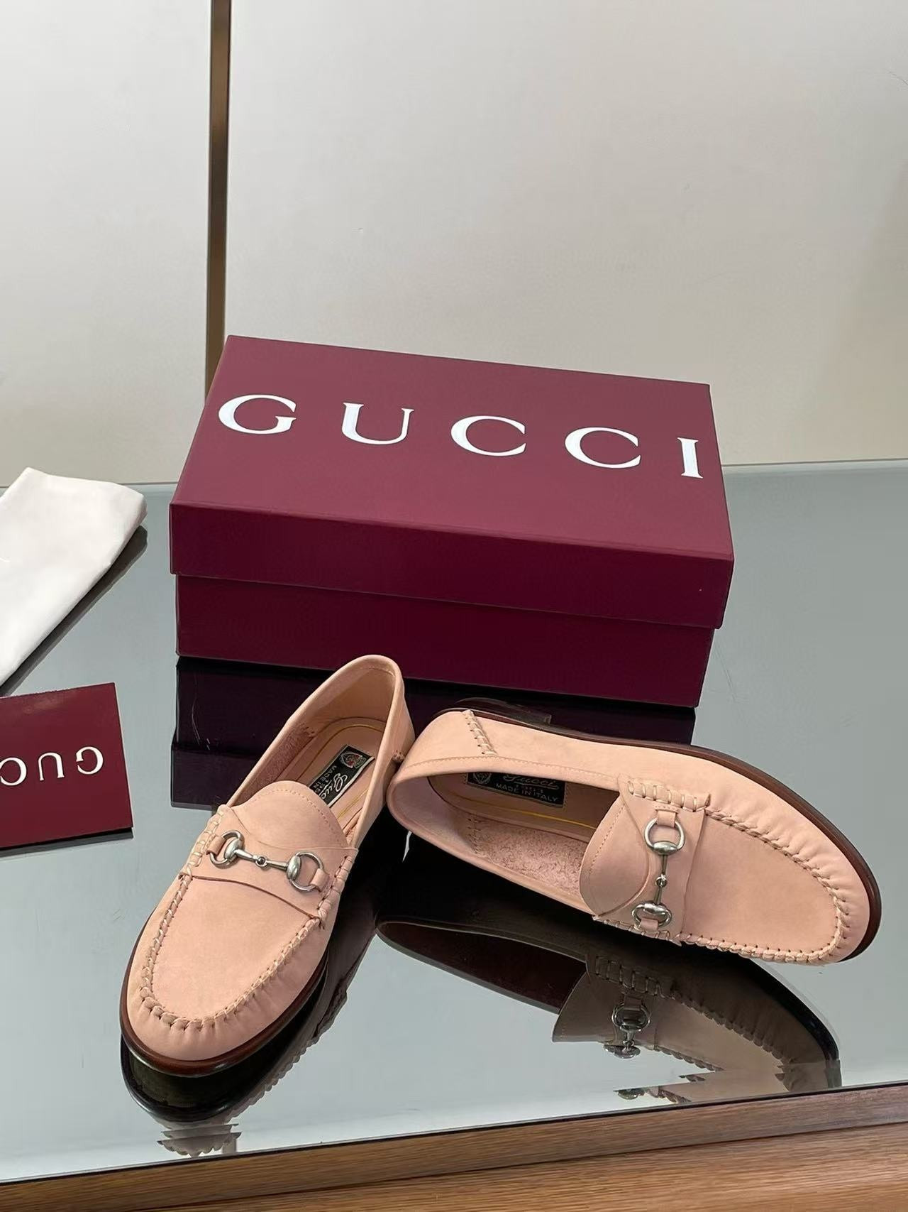 ua G*u*i gigi loafer