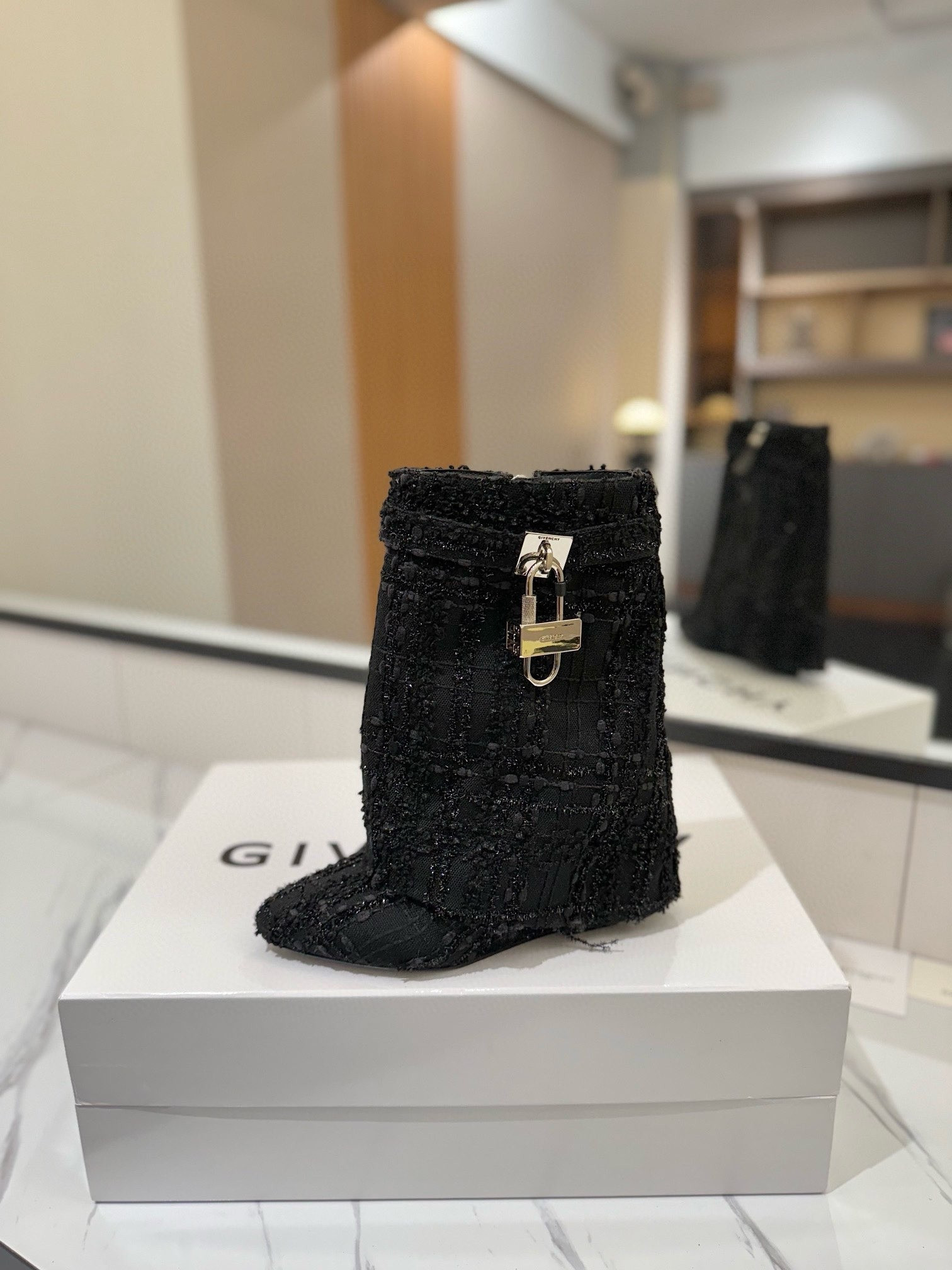 UA Givenchy Boots