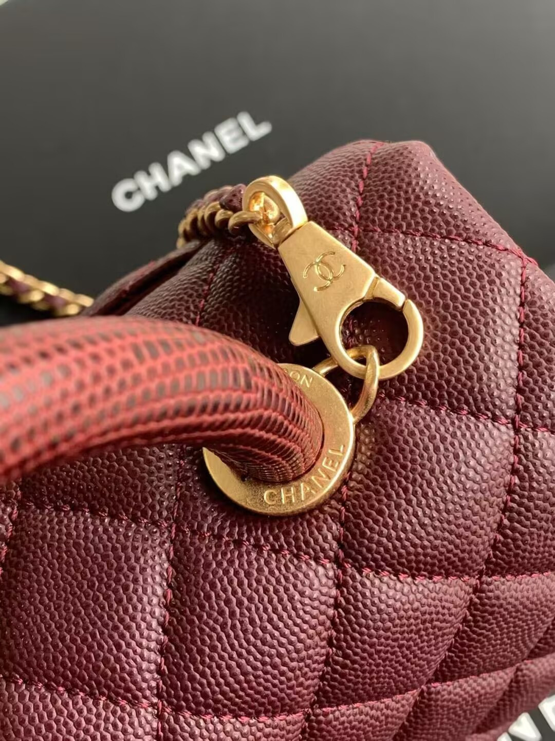 Ch*el mini coco handle 13x19x9cm