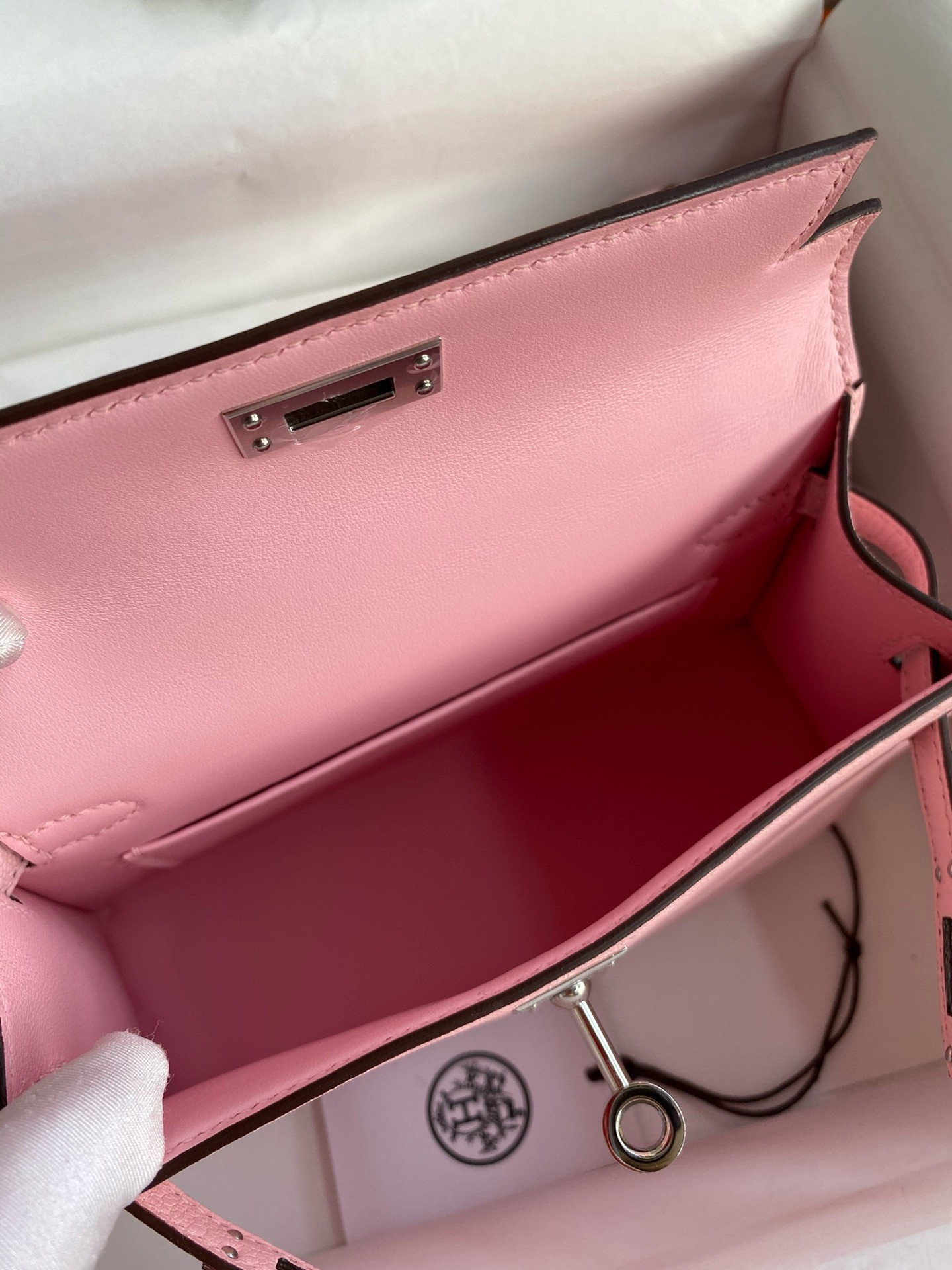 Hermès Mini Kelly Chèvre 19 19×6×12cm (20 days for customization)