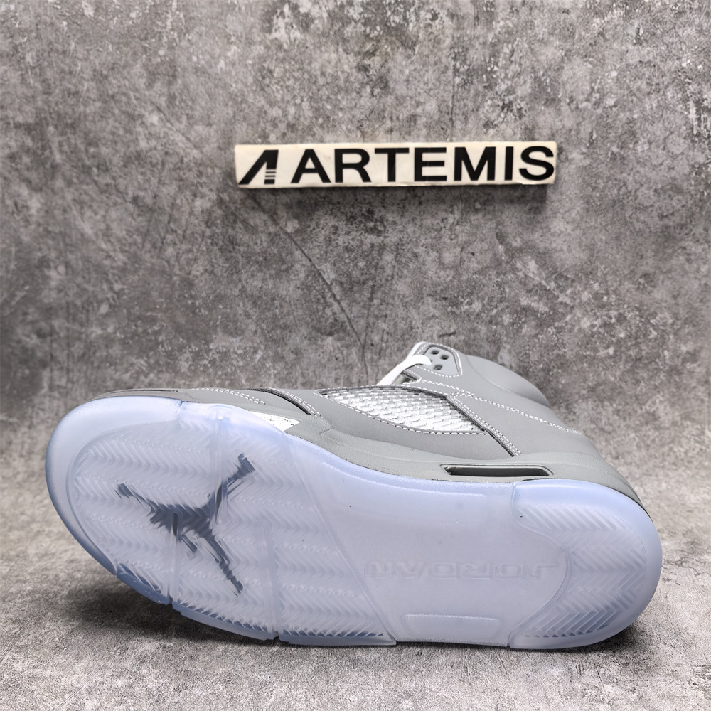 UA Jordan 5 Retro