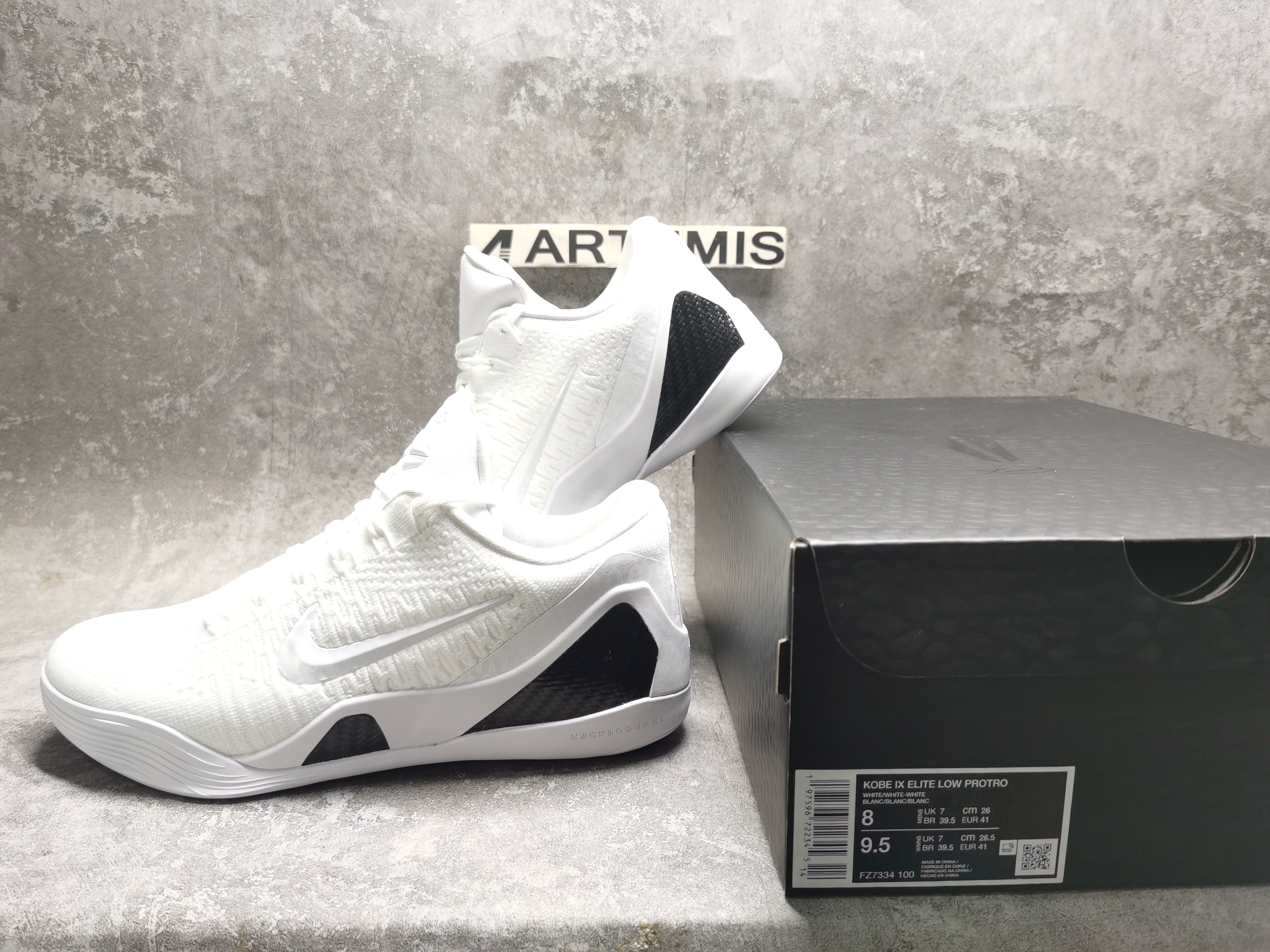 UA Nike Kobe 6