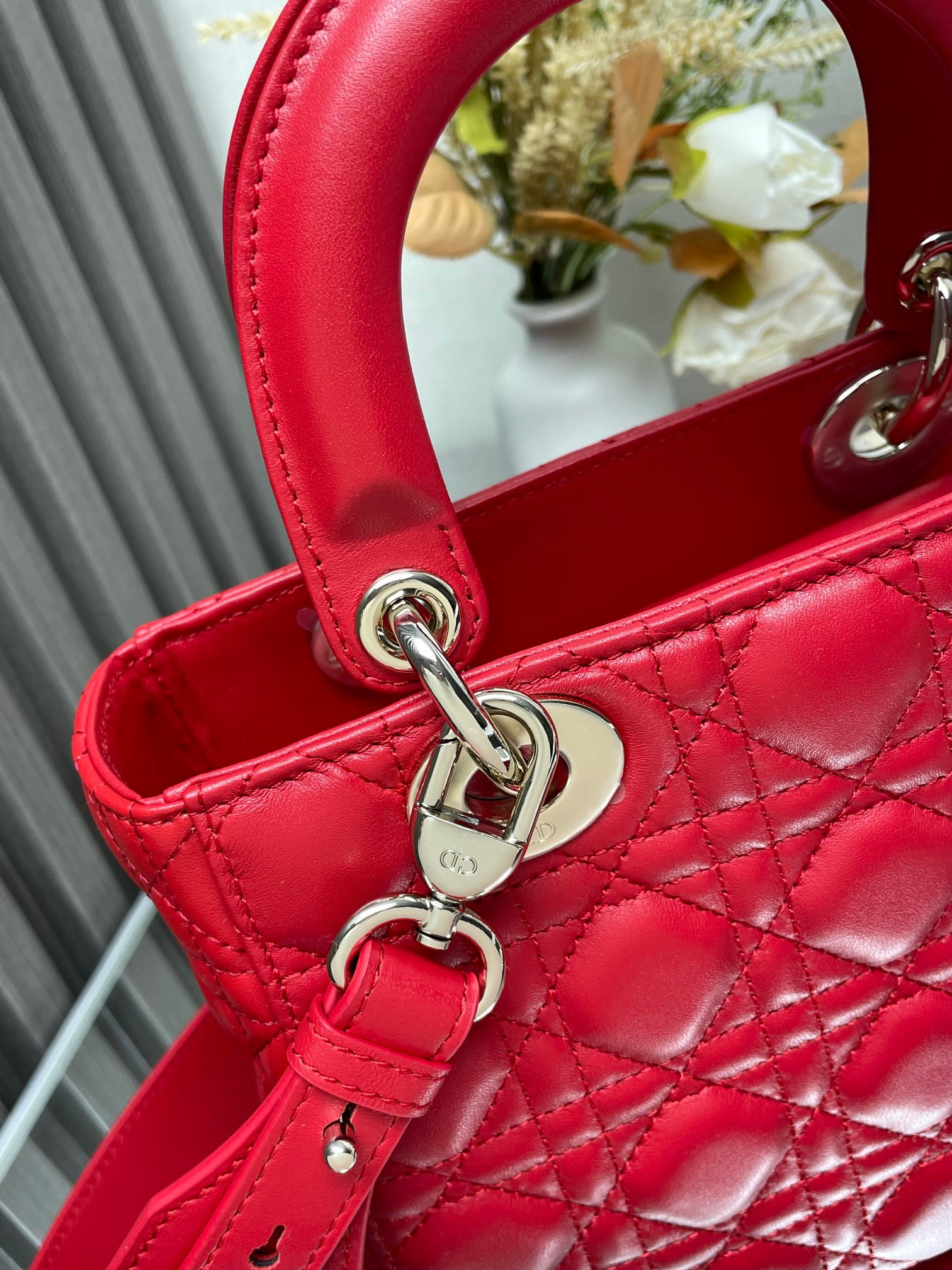 small lady D*or my abcD*or bag red 8 x 6.5 x 3 inches