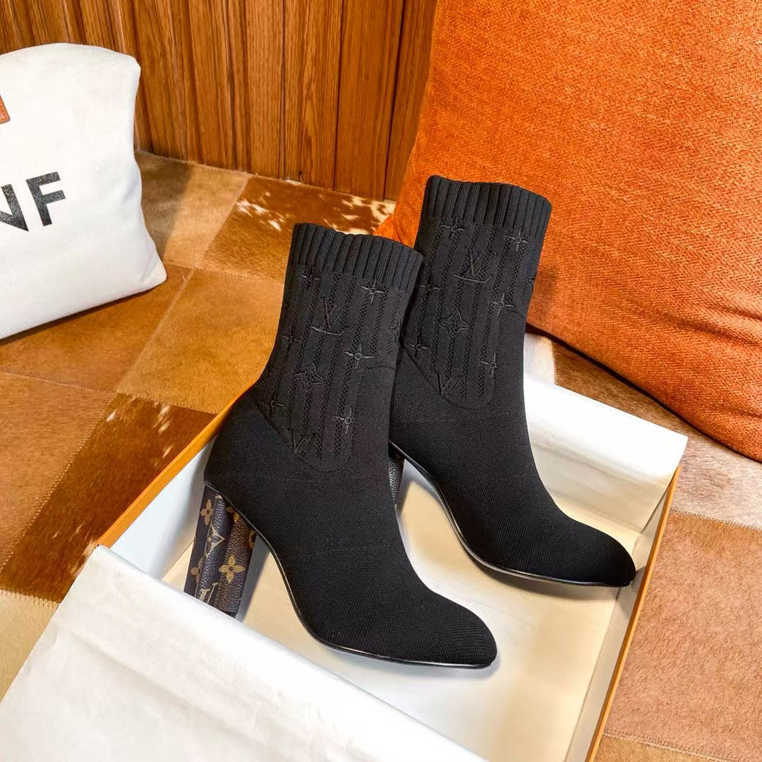 UA LV Silhouette Ankle Boot