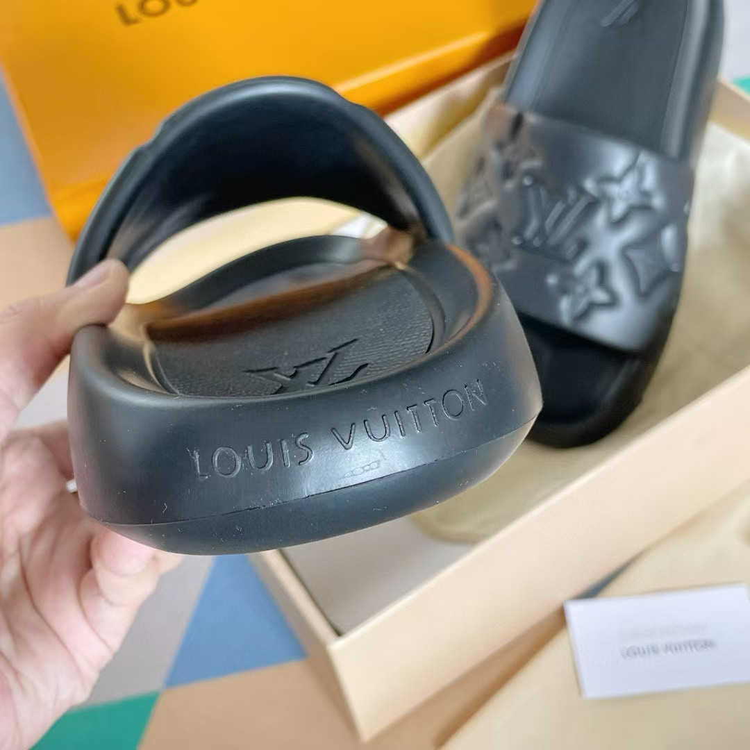 UA LV  Mule