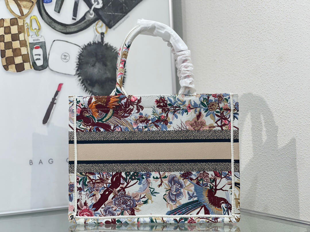 medium D*or book tote white multicolor dragon zodiac embroidery 36 x 27.5 x 16.5 cm