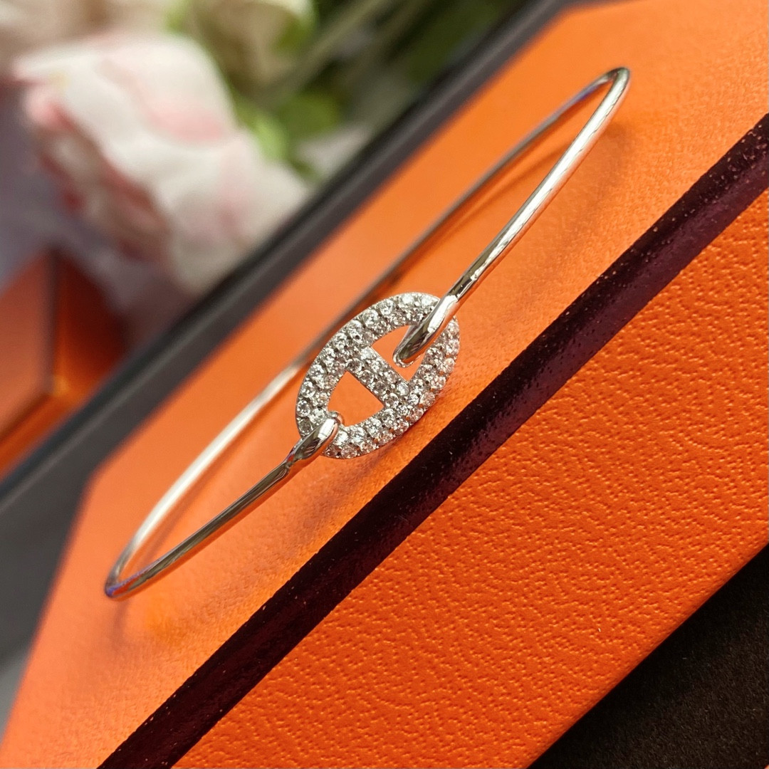 hermès thin tube Di*m*nd pig nose bracelet