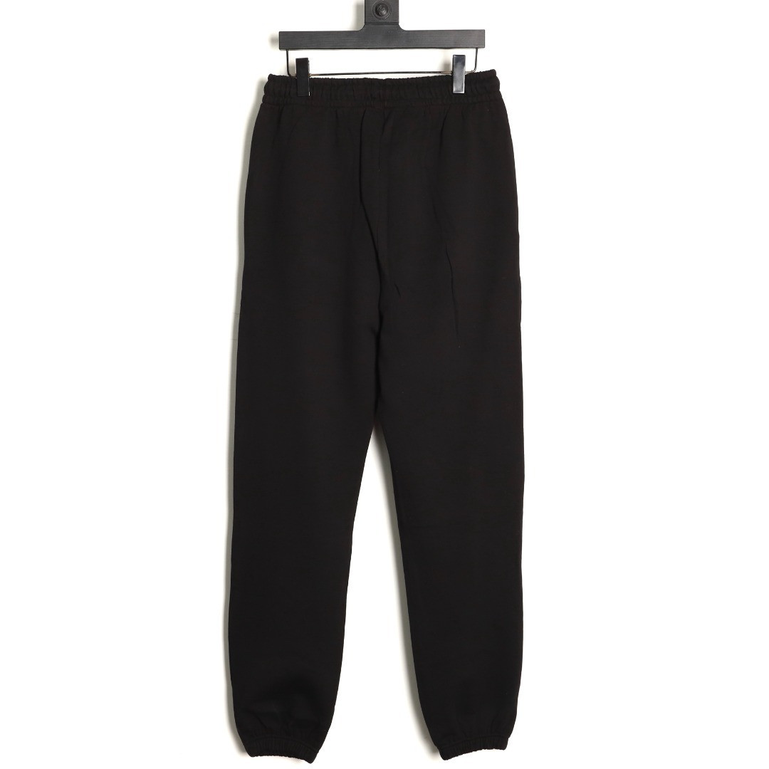 Ce**e pants