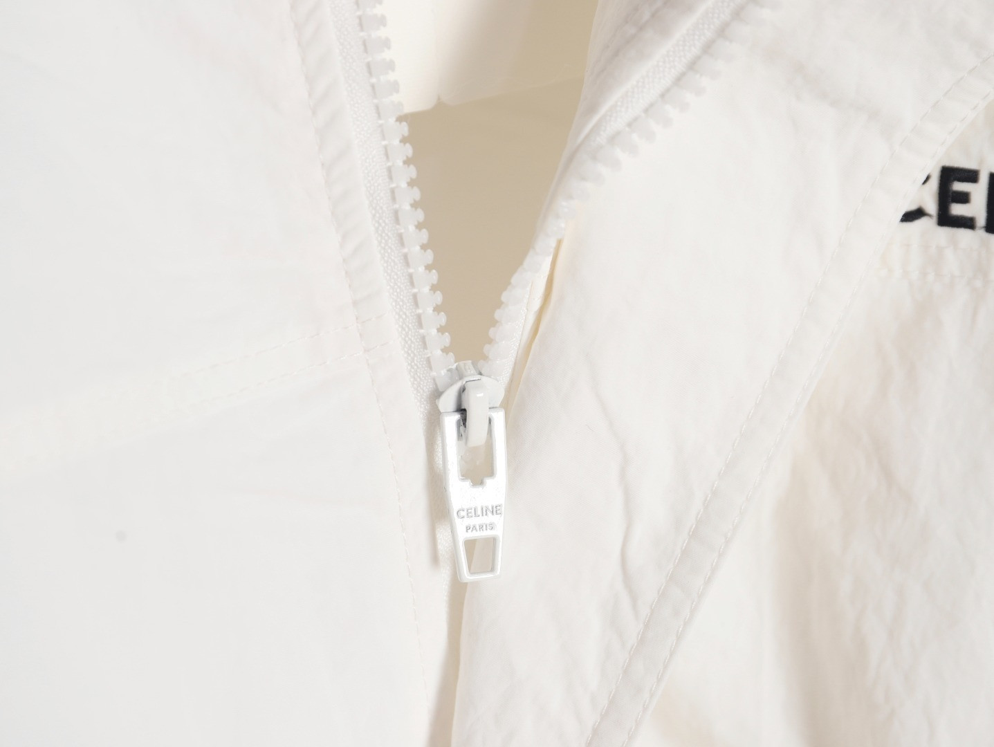 Ce**e coats