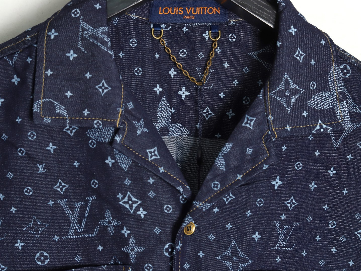 l0*is V*t0n lv short-sleeved shirts
