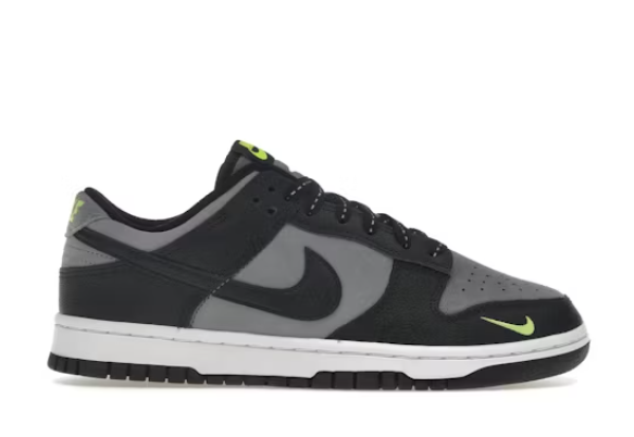UA Nike Dunk Low
