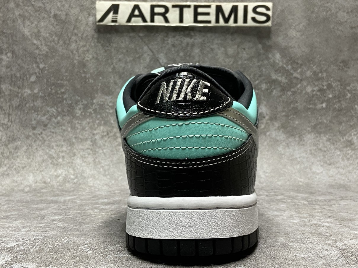 nike dunk sb low Di*m*nd s*pply co. t*f*ny
