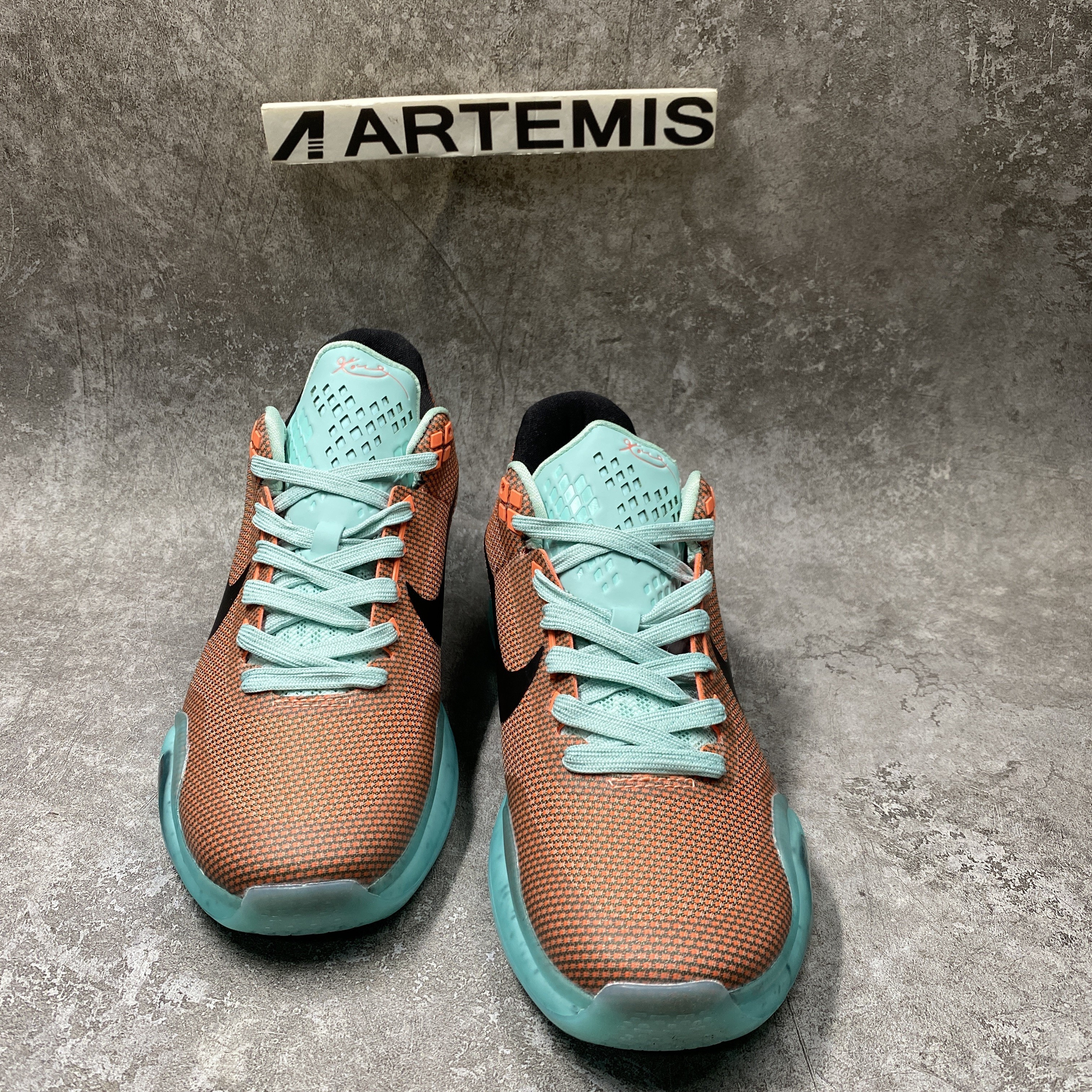Nike Kobe 10 Easter