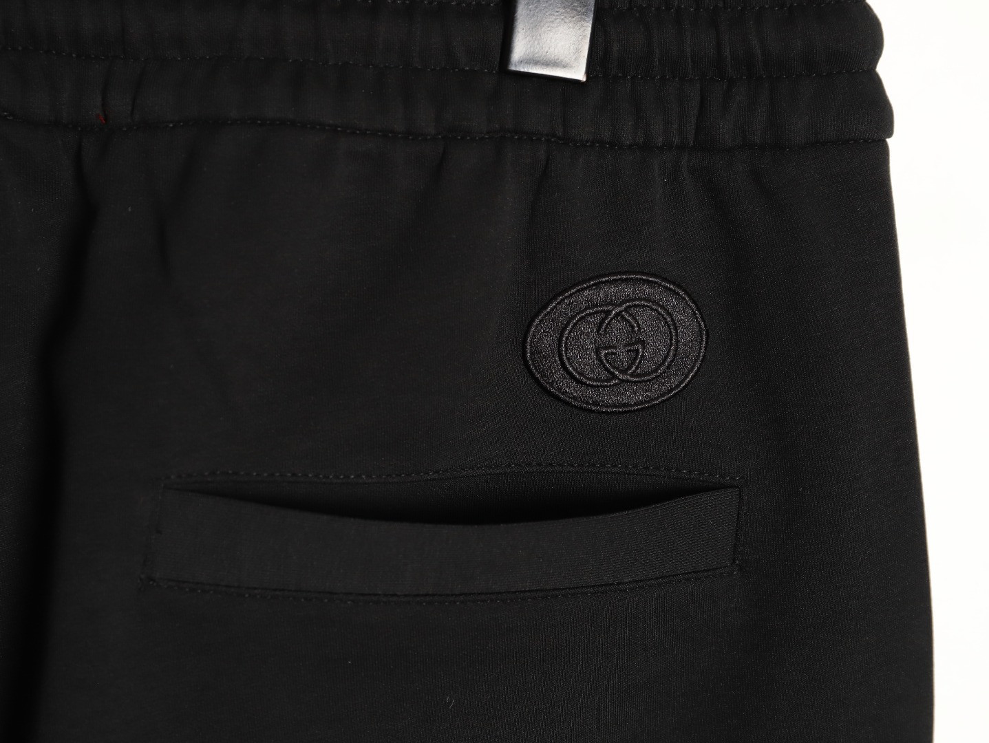 G*u*i shorts