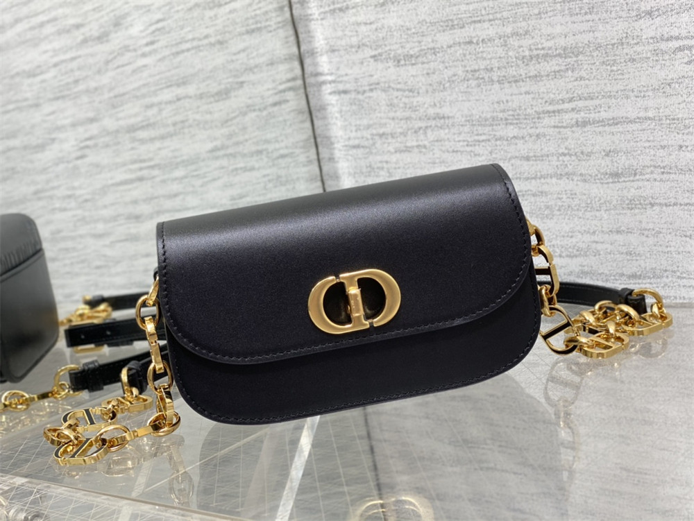 SMALL 30 MONTAIGNE AVENUE BAG black Box Calfskin