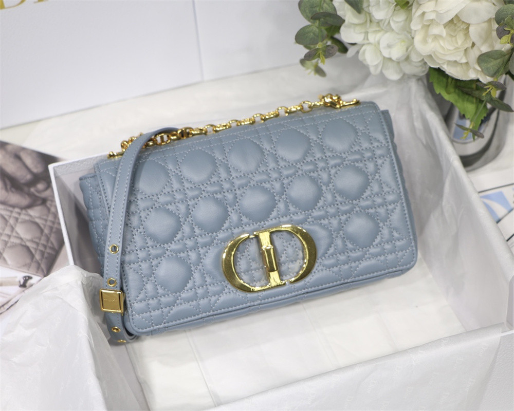 medium d*or caro bag cloud blue S*pple cannage calfskin 25.5 x 15.5 x 8 cm