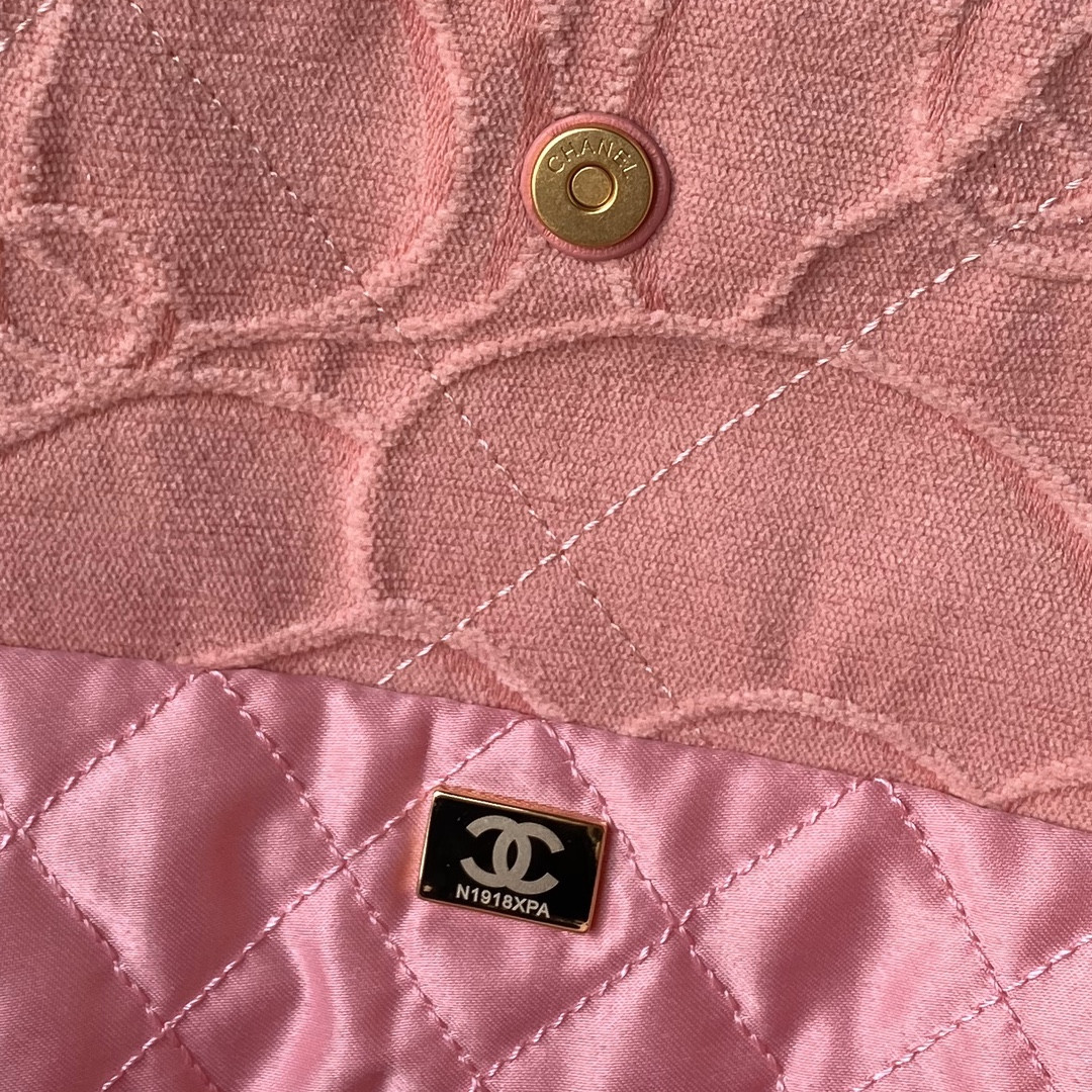 Ch*el 22 handbag velvet pink 15.2×16.4×3.1 in