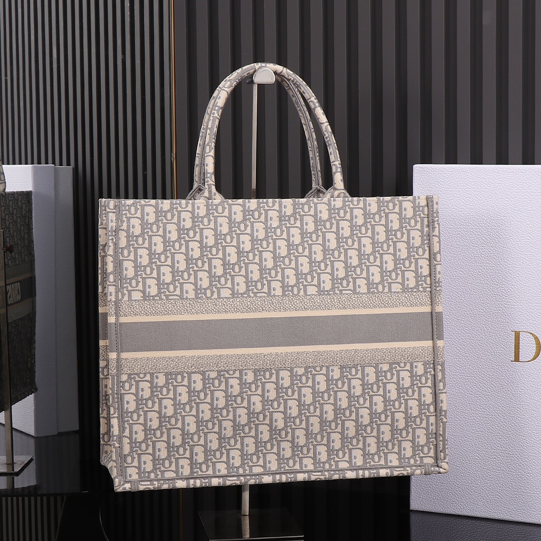 large D*or book tote ecru and gray D*or oblique embroidery 16.5 x 14 x 7.5 inches