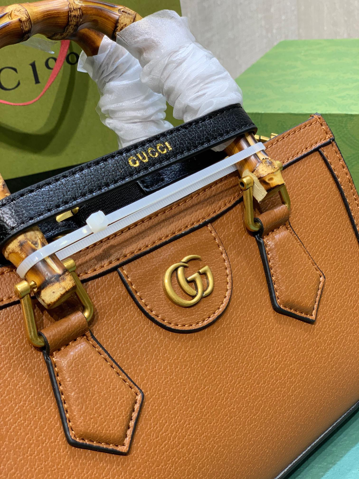 G*u*i diana small shoulder bag brown 25w x 16h x 9d cm