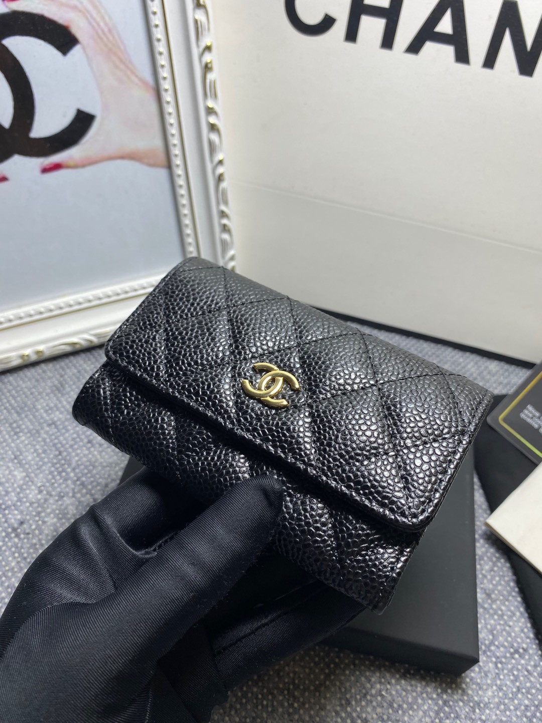 Ch*el card holder 11.3 x 7.5 x 2.5 cm