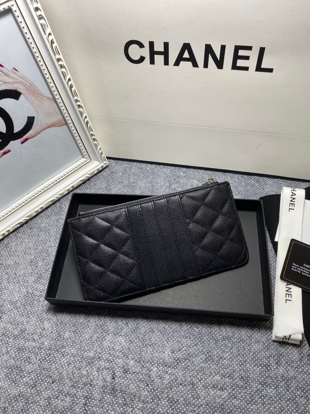 Ch*el long zipped wallet 19-11cm