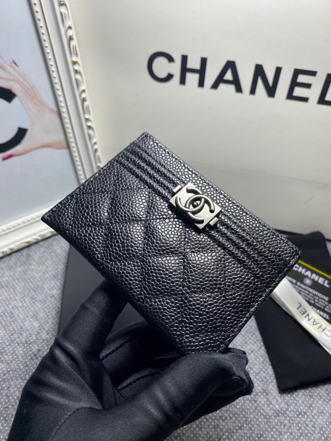 Ch*el card holder 10cm
