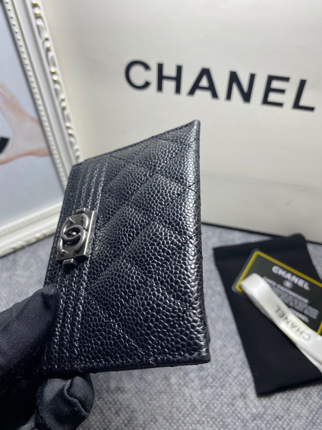 Ch*el card holder 10cm