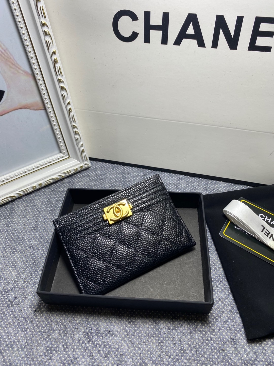Ch*el card holder 10cm