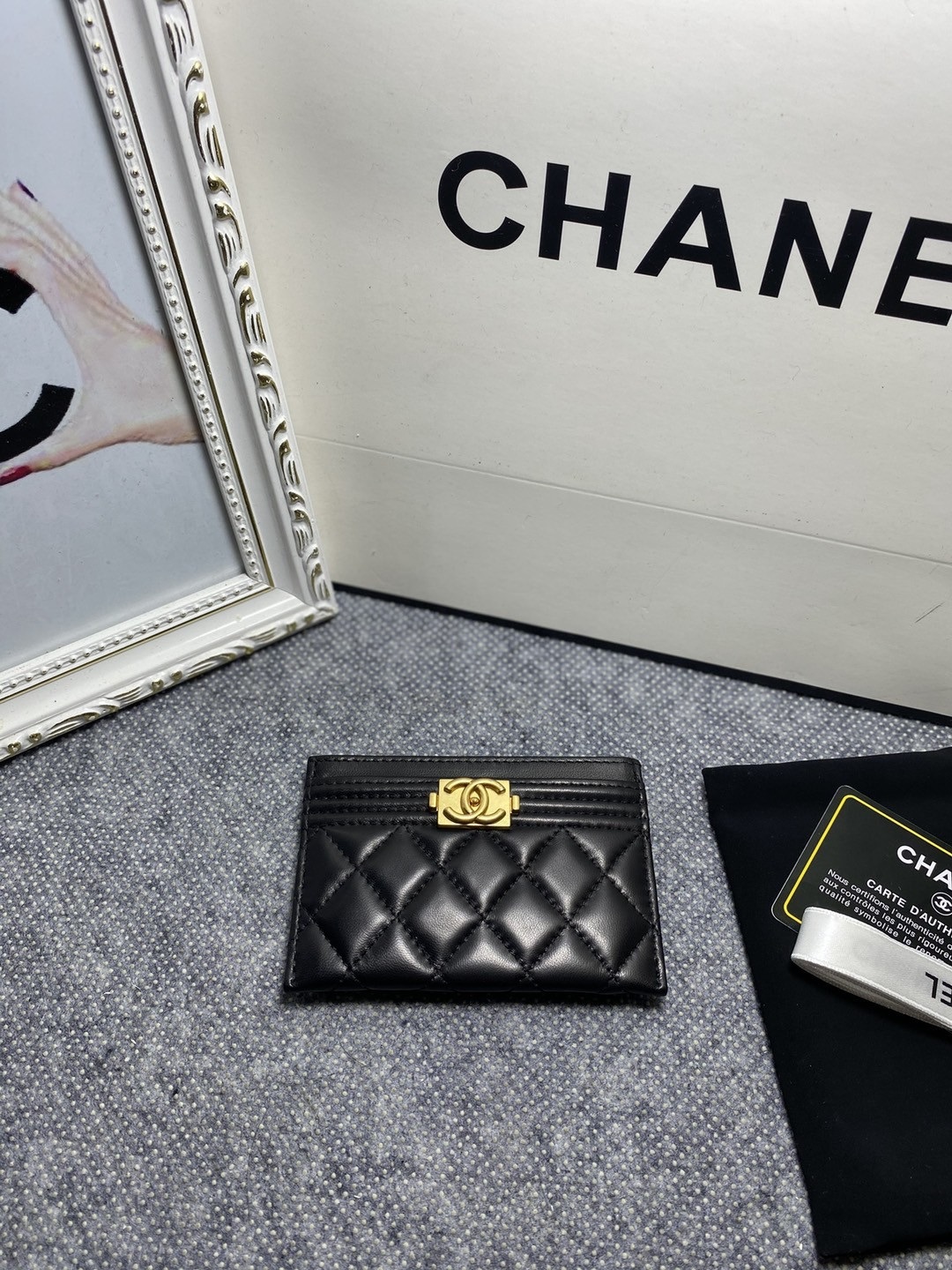Ch*el card holder 10cm